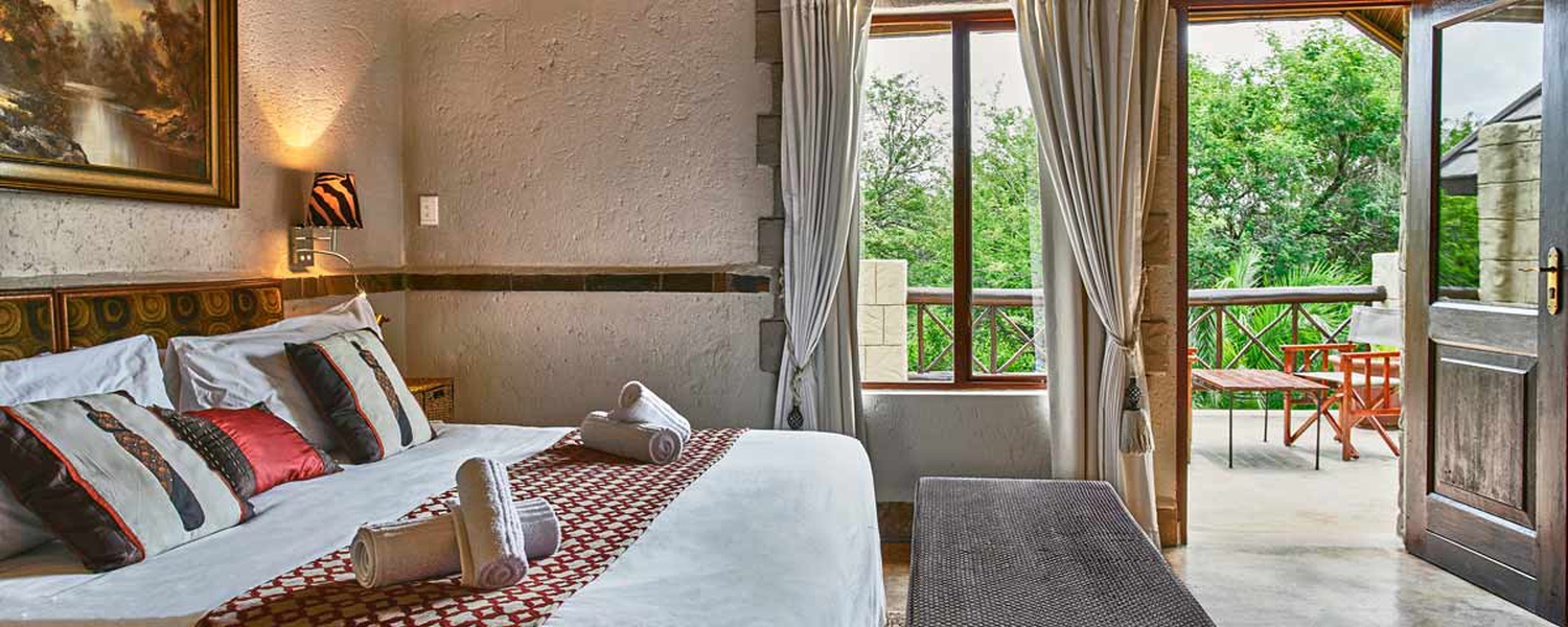 luxury bedroom with balcony