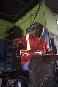 Glass Making Handmade from 100 % Recycled Glass